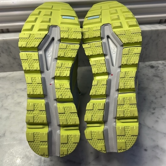 ON Running Cloudtrax Sensa | 3MD11571175 | AFEW STORE On Running Cloudtrax Waterproof Sneakers Size 7 NIB